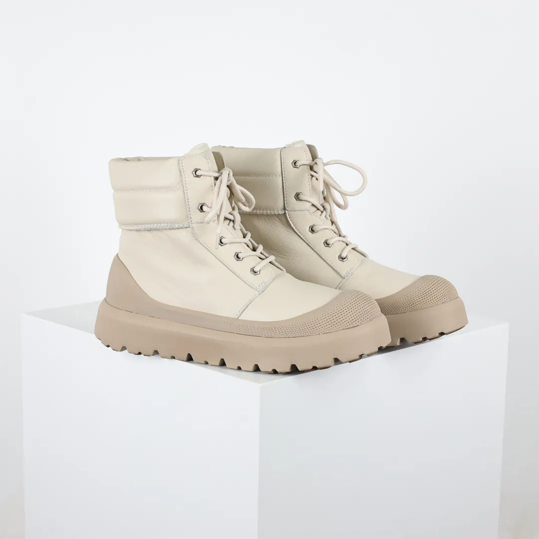Copy price 💰720 Core recommendation Good price UGG sheepskin and fur integrated snow boots for men and women on the platform for foreign trade UGG Neumel Weather Hybrid men's high-top snow boots 1158208 Produced by the production line of a ten-year-old brand shoemaking factory, paying attention to every detail Longfeng A-grade genuine sheepskin and fur integrated products are completely manufactured in accordance with the ZP process. Size: 35 36 37 38 39 40 41 42 43 44 45